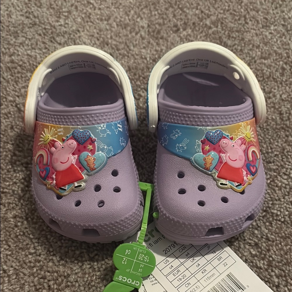 CROCS Peppa Pig purple clogs
